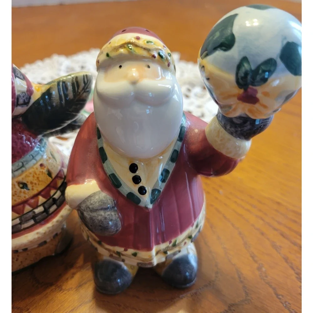 Vtg Sakura Peace Santa Salt Pepper Shakers Joy To‎ The World Christmas Ornaments
